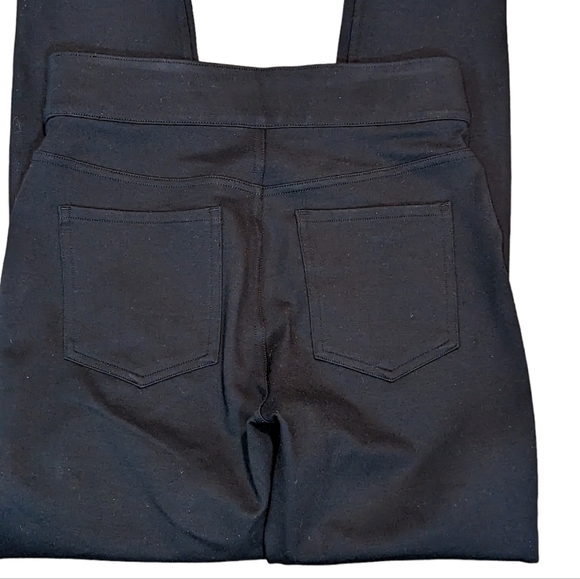 The Perfect Pant, Ankle 4-Pocket...Size Small - Picture 4 of 6